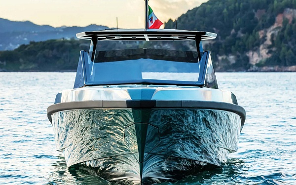 Аренда luxury tender Wally 43 Azure на Миконосе